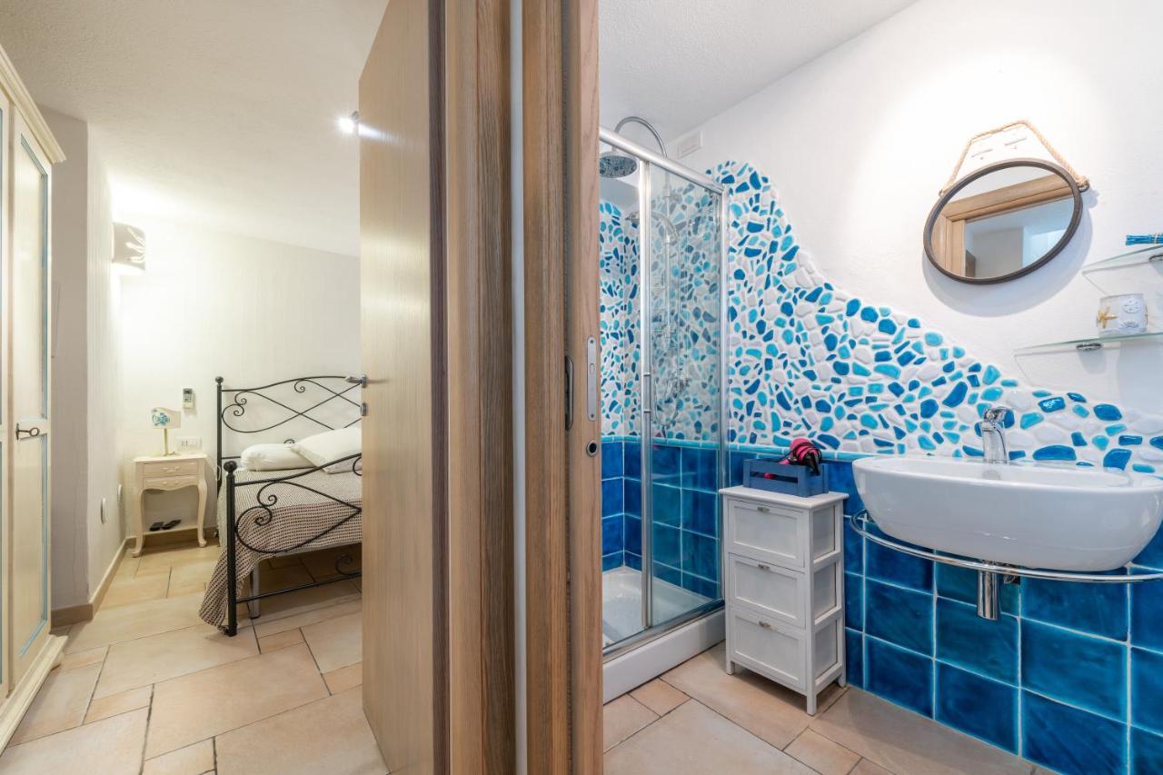 Casa Vacanza Il Bouganville ヴィッラシミーウス エクステリア 写真